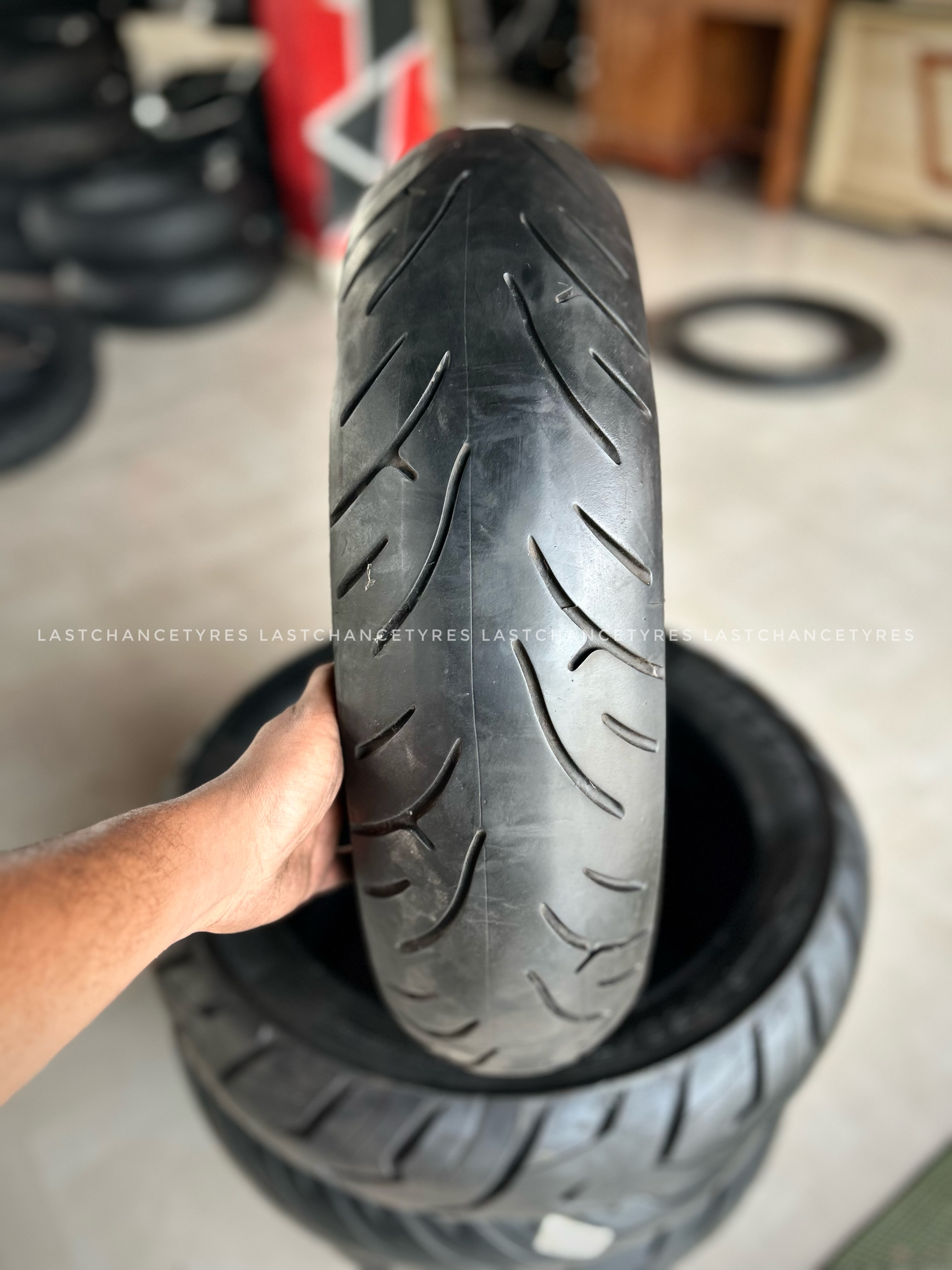 Tyre size 150 SIZE 