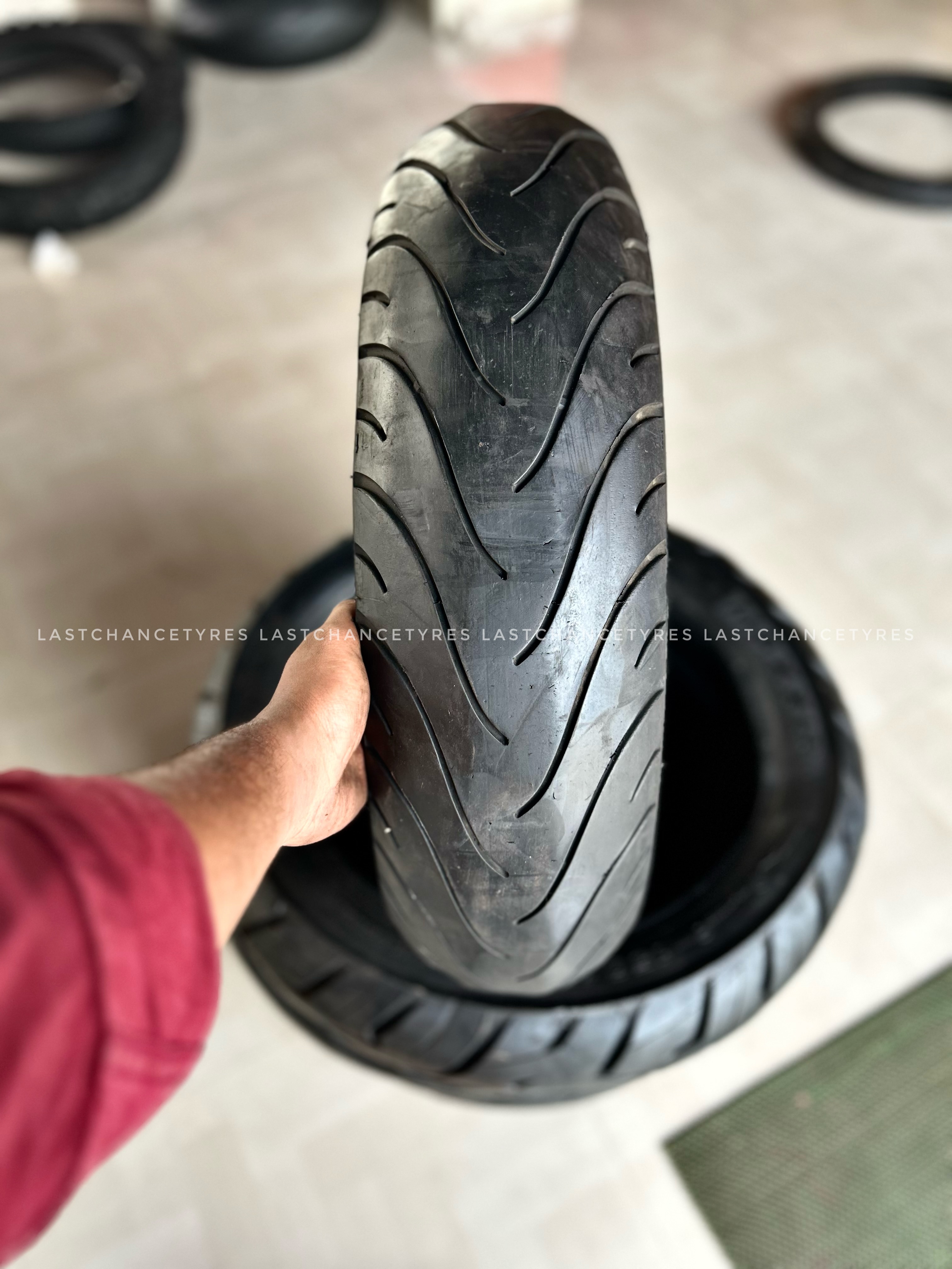 Tyre size 160 SIZE 
