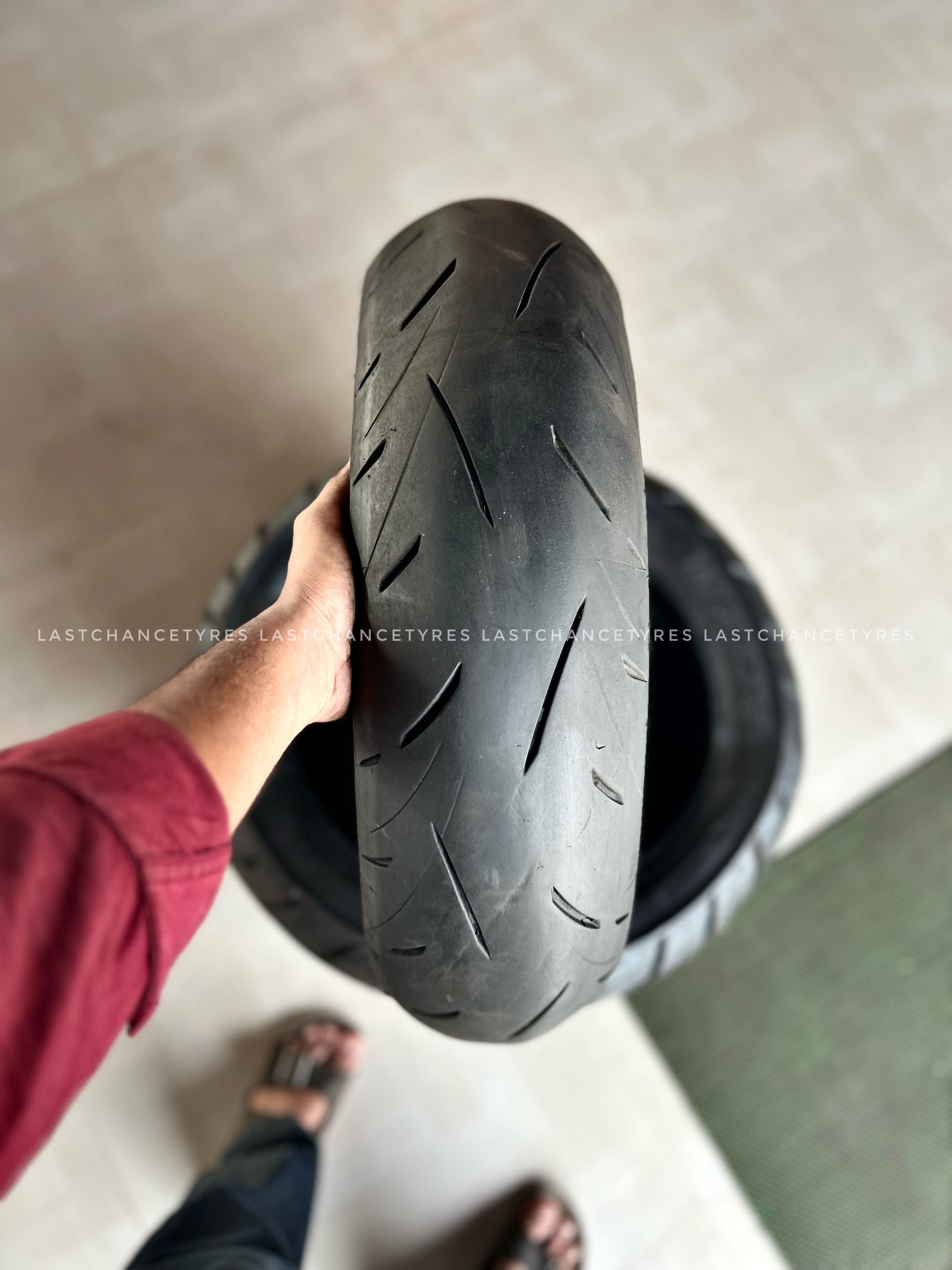 Tyre size 160 SIZE 