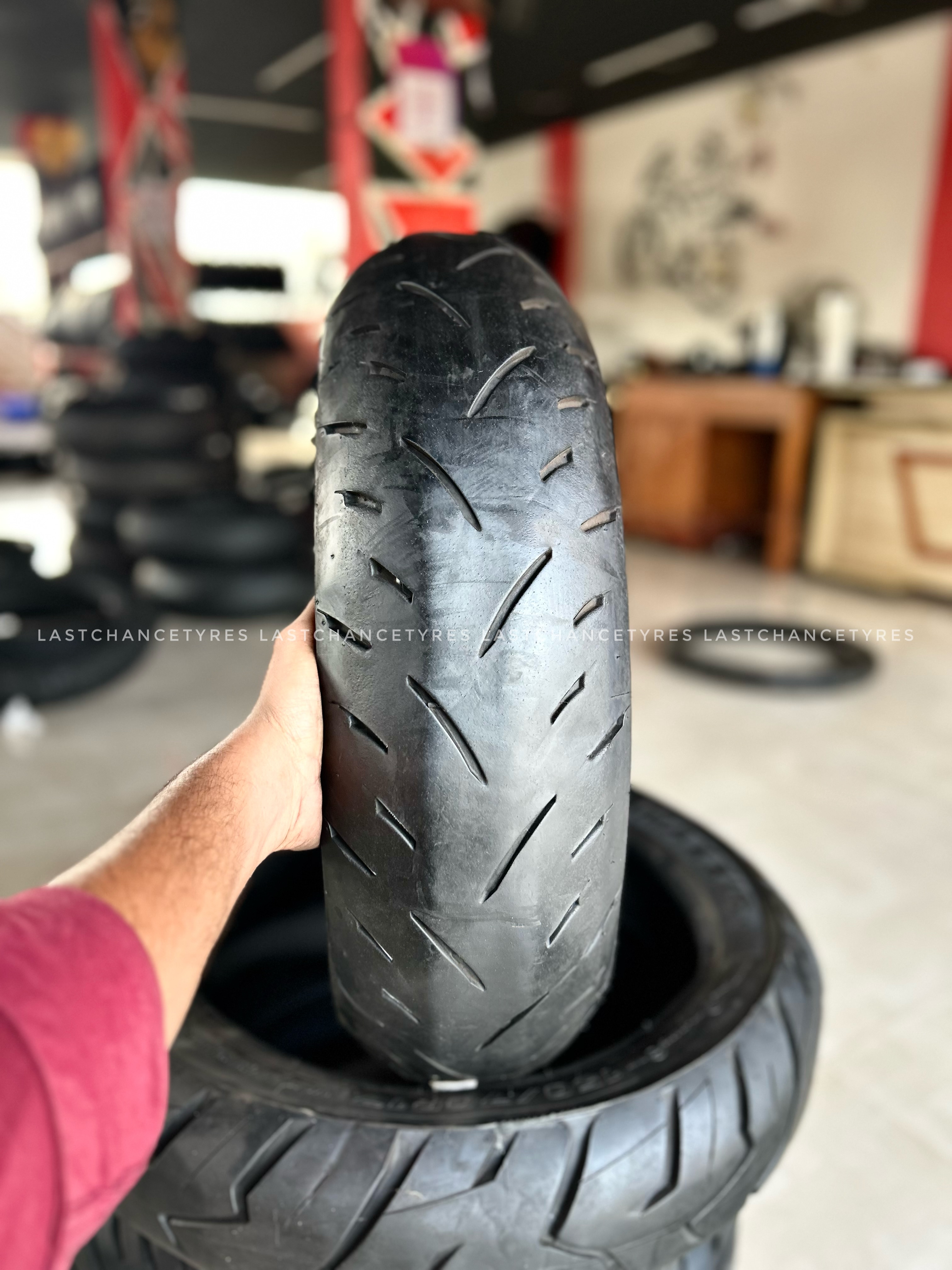 Tyre size 160 SIZE 