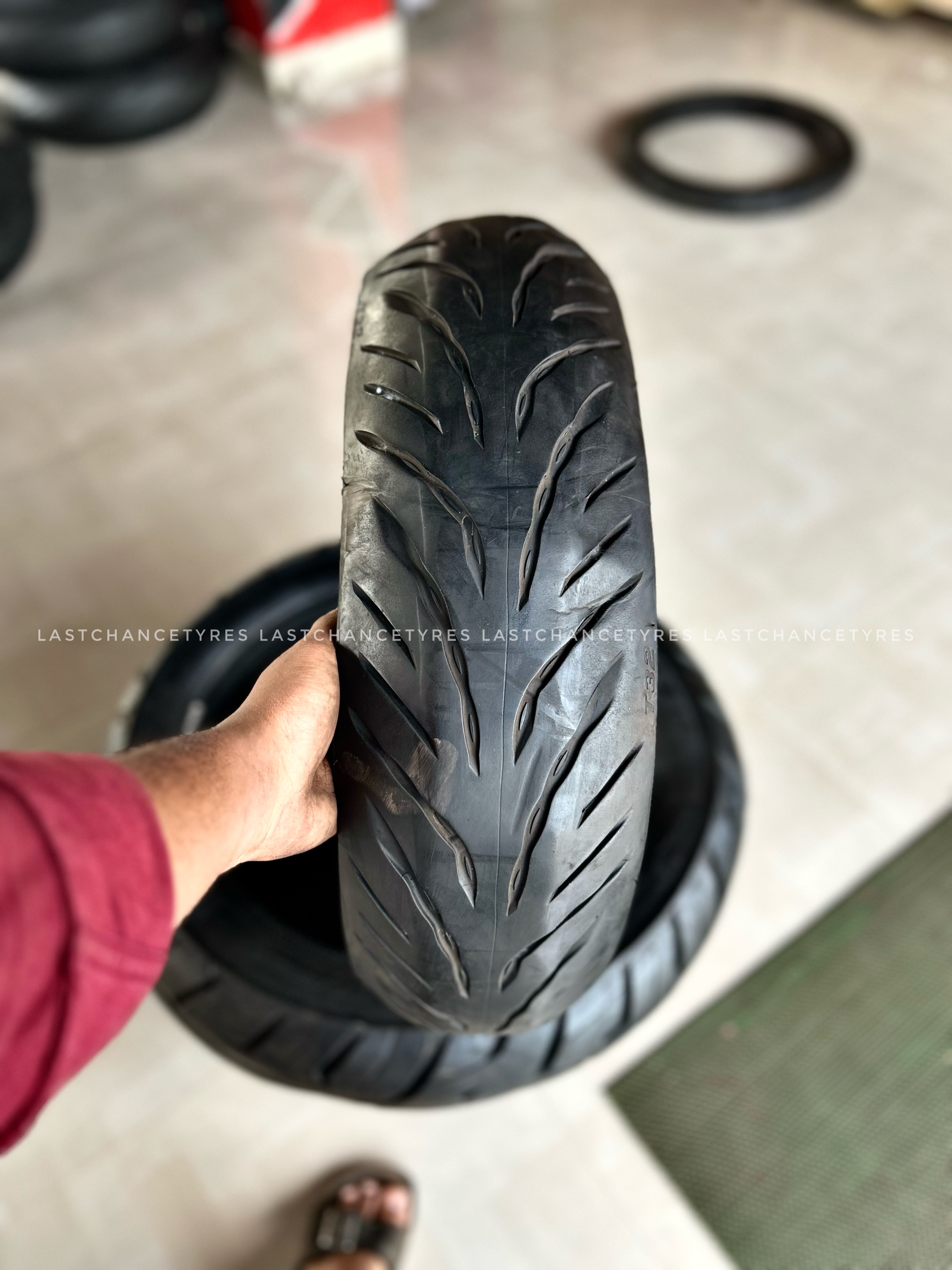 Tyre size 160 SIZE 