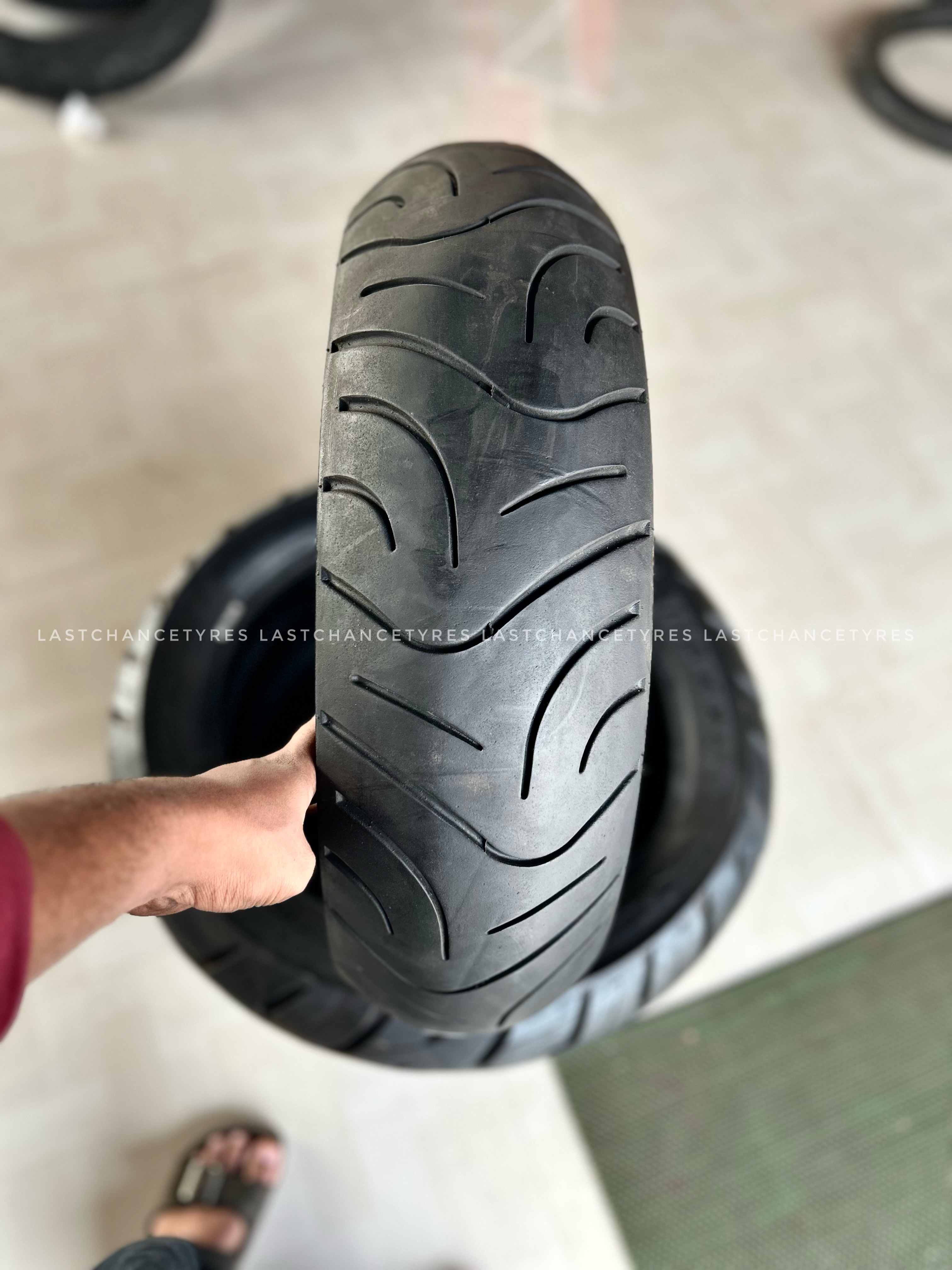 Tyre size 160 SIZE 