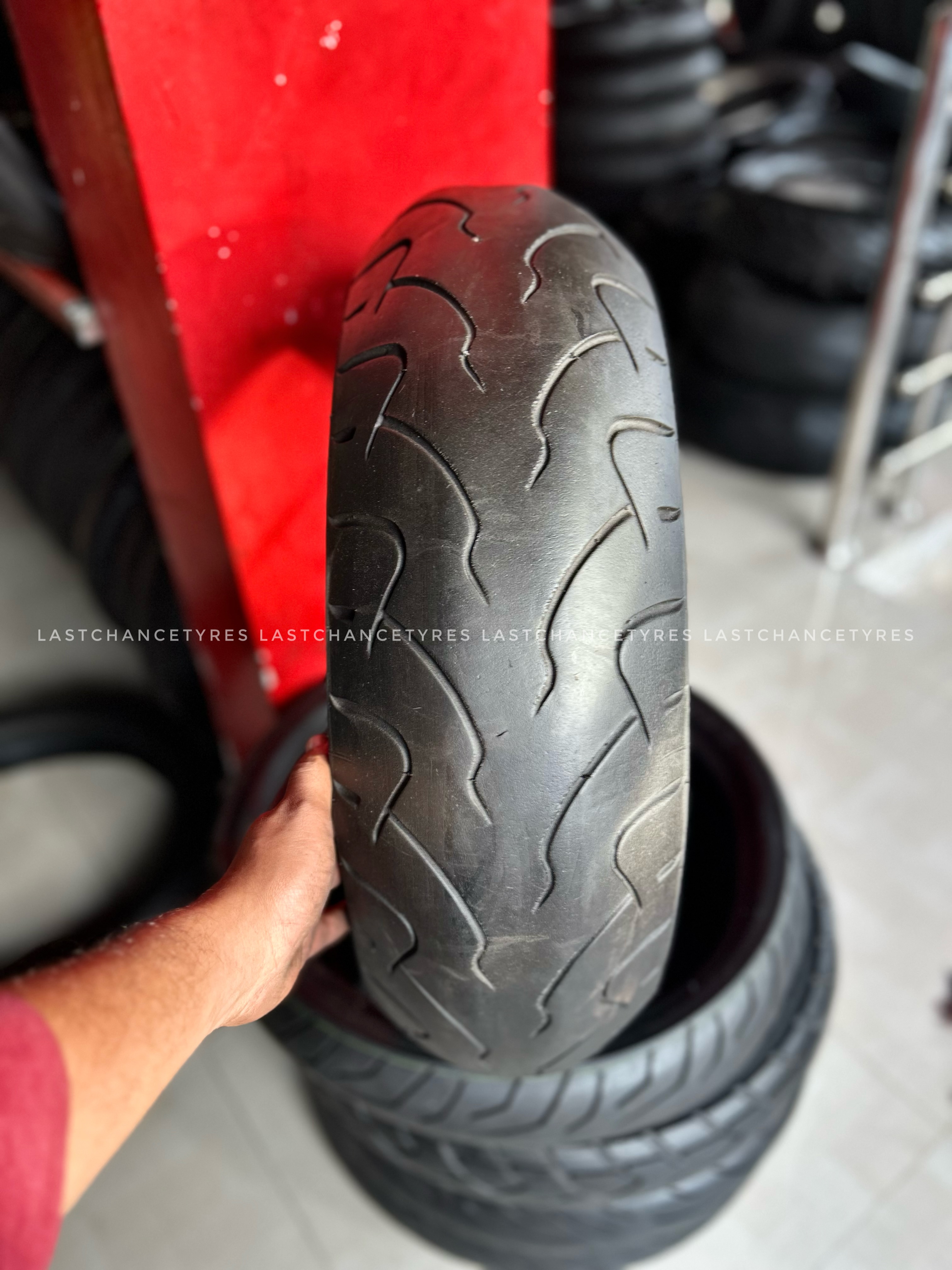 Tyre size 180 SIZE 