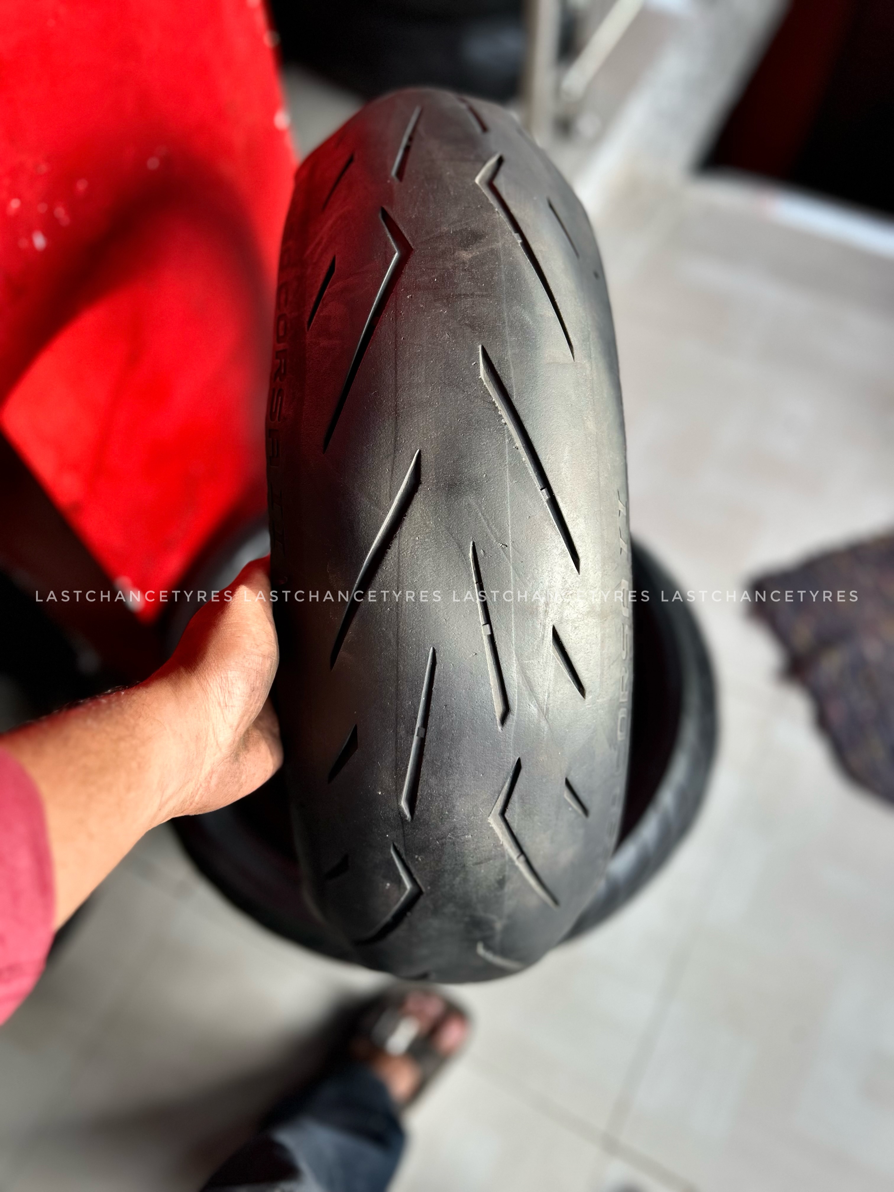 Tyre size 180 SIZE 
