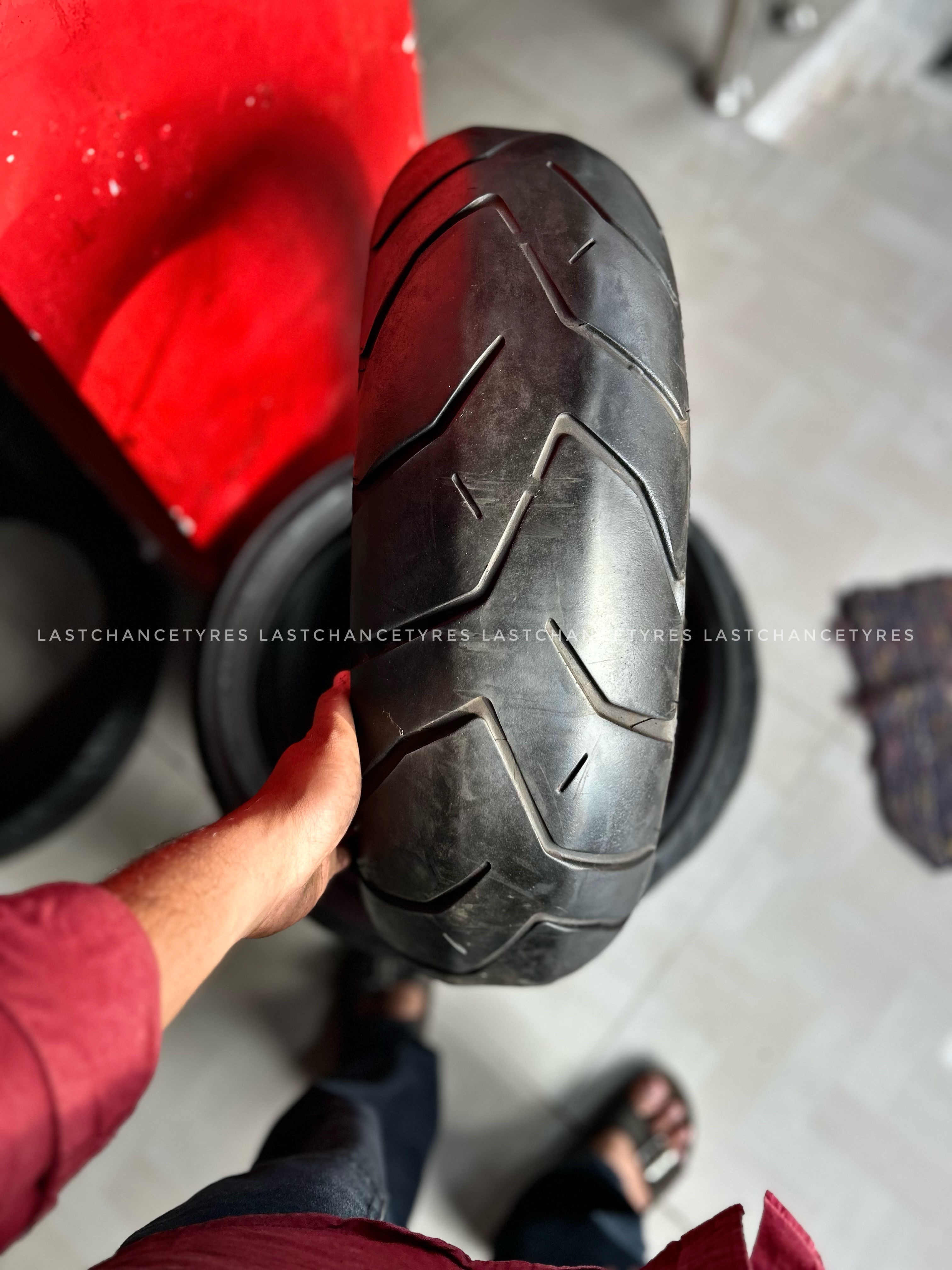 Tyre size 180 SIZE 
