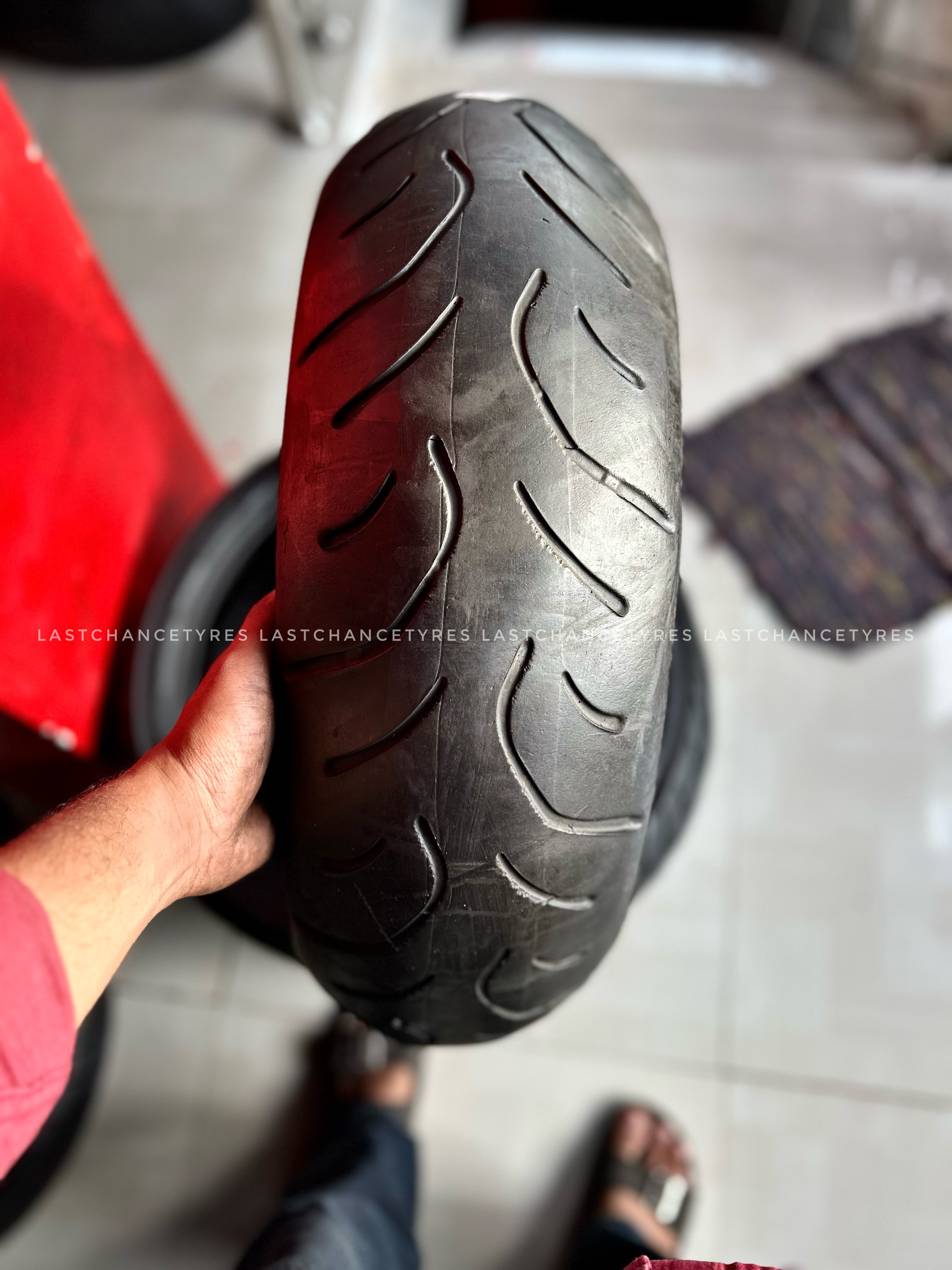 Tyre size 180 SIZE 