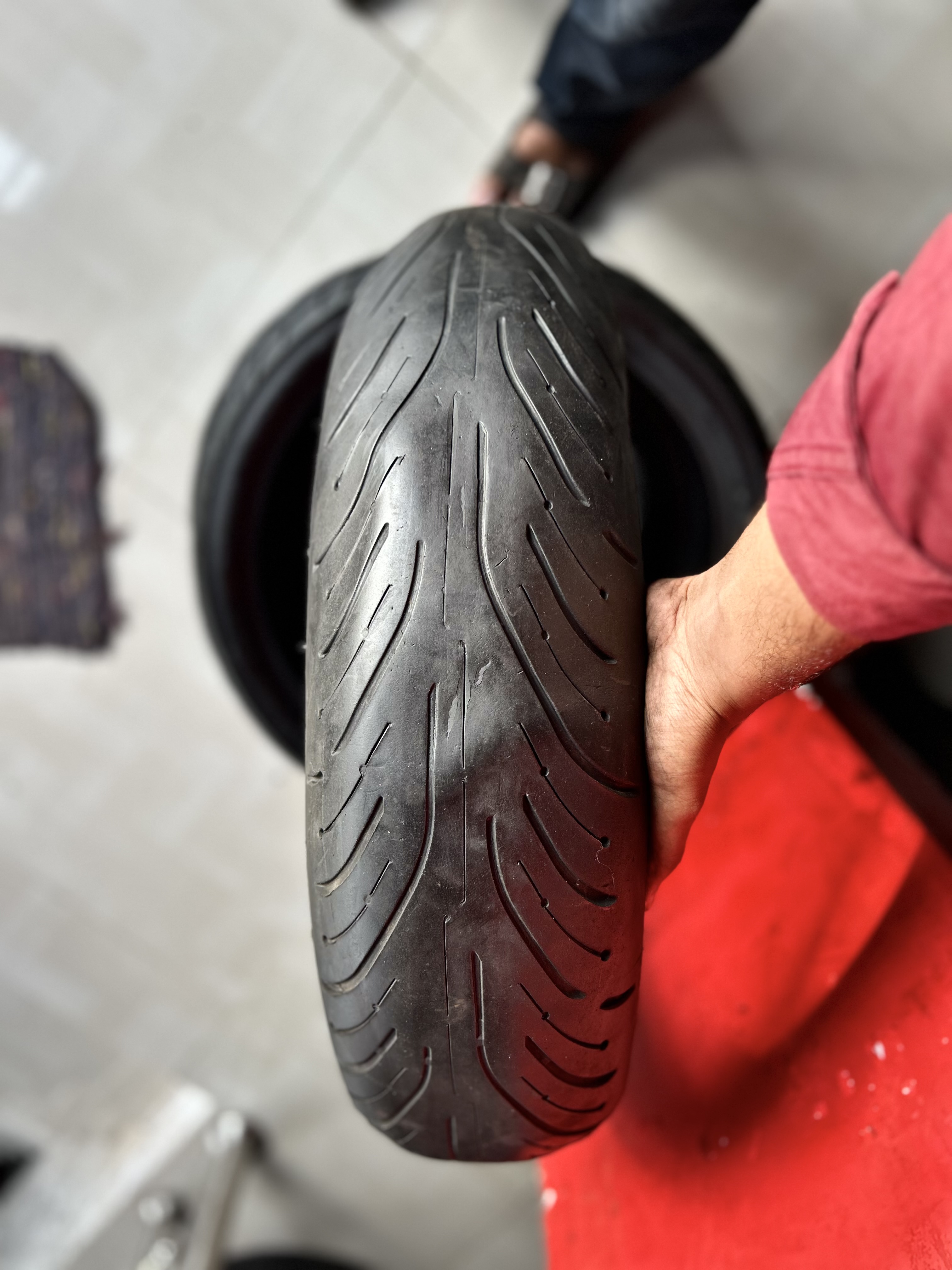 Tyre size 180 SIZE 