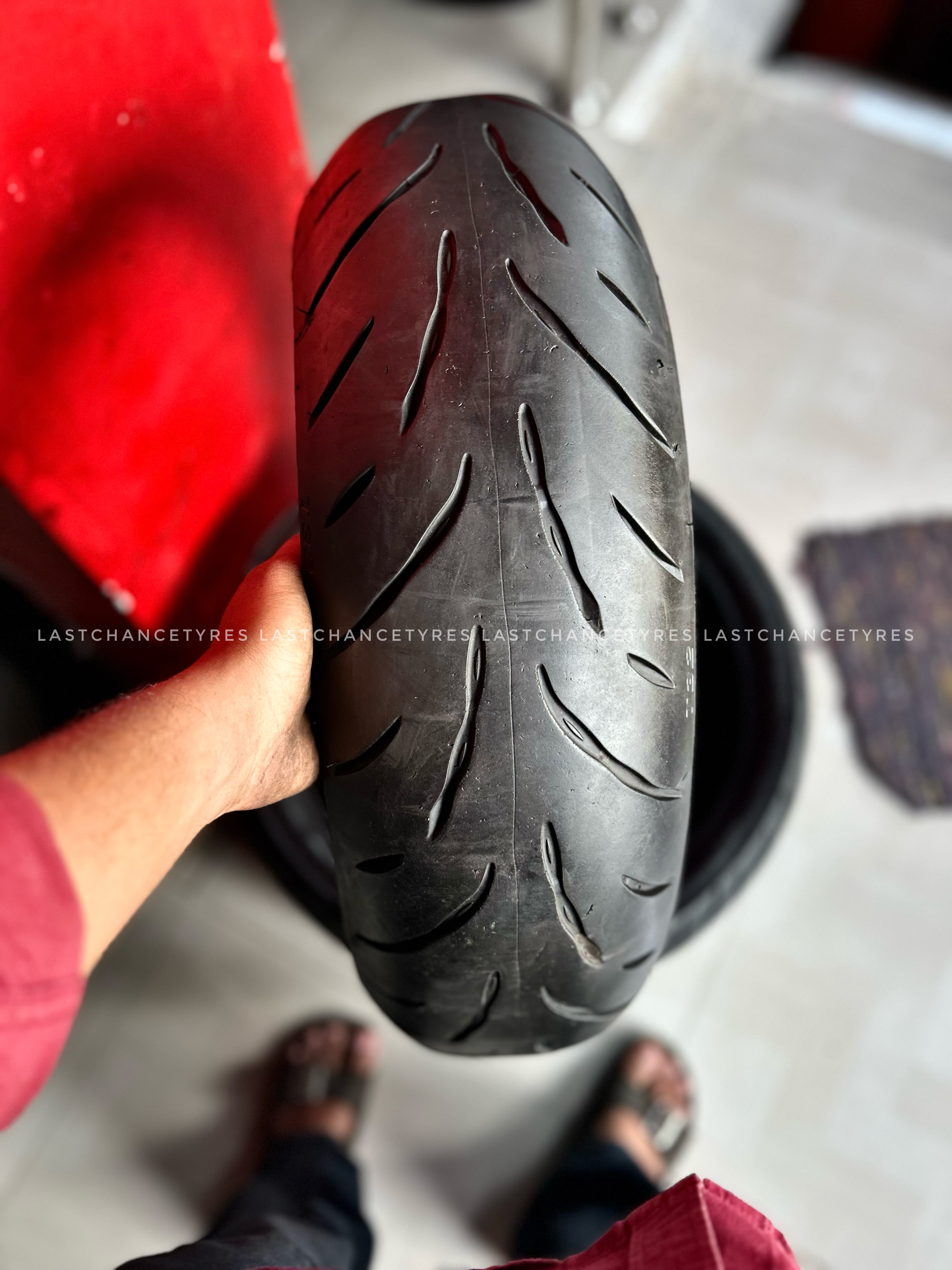 Tyre size 180 SIZE 