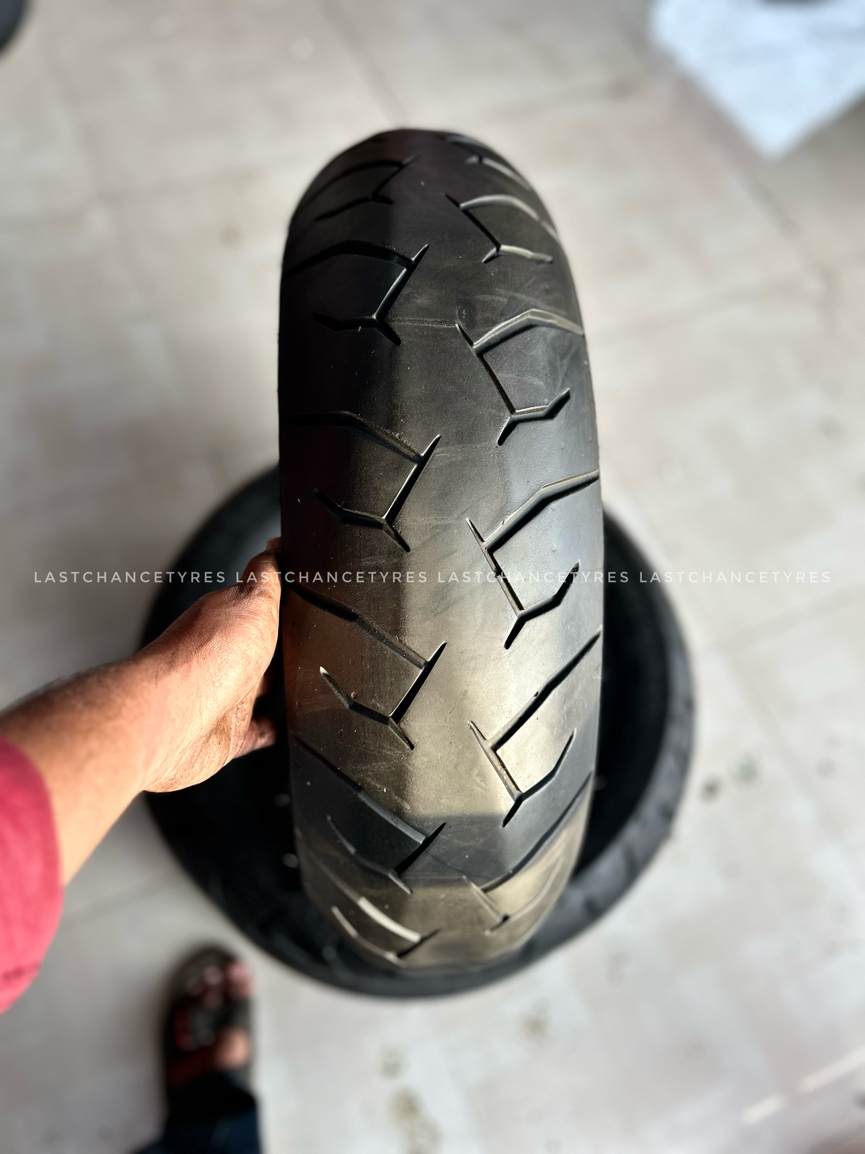 Tyre size 180 SIZE 