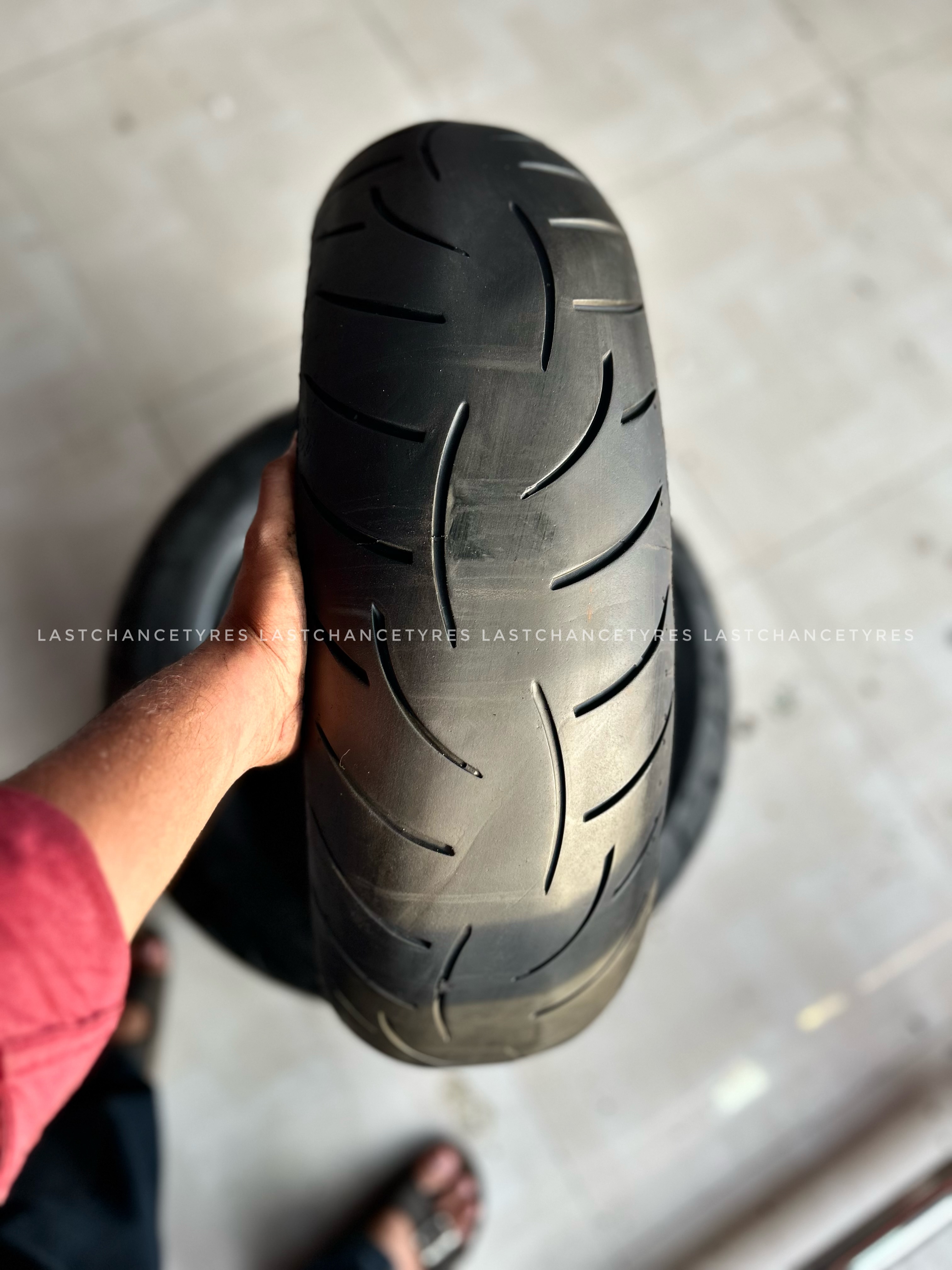 Tyre size 180 SIZE 