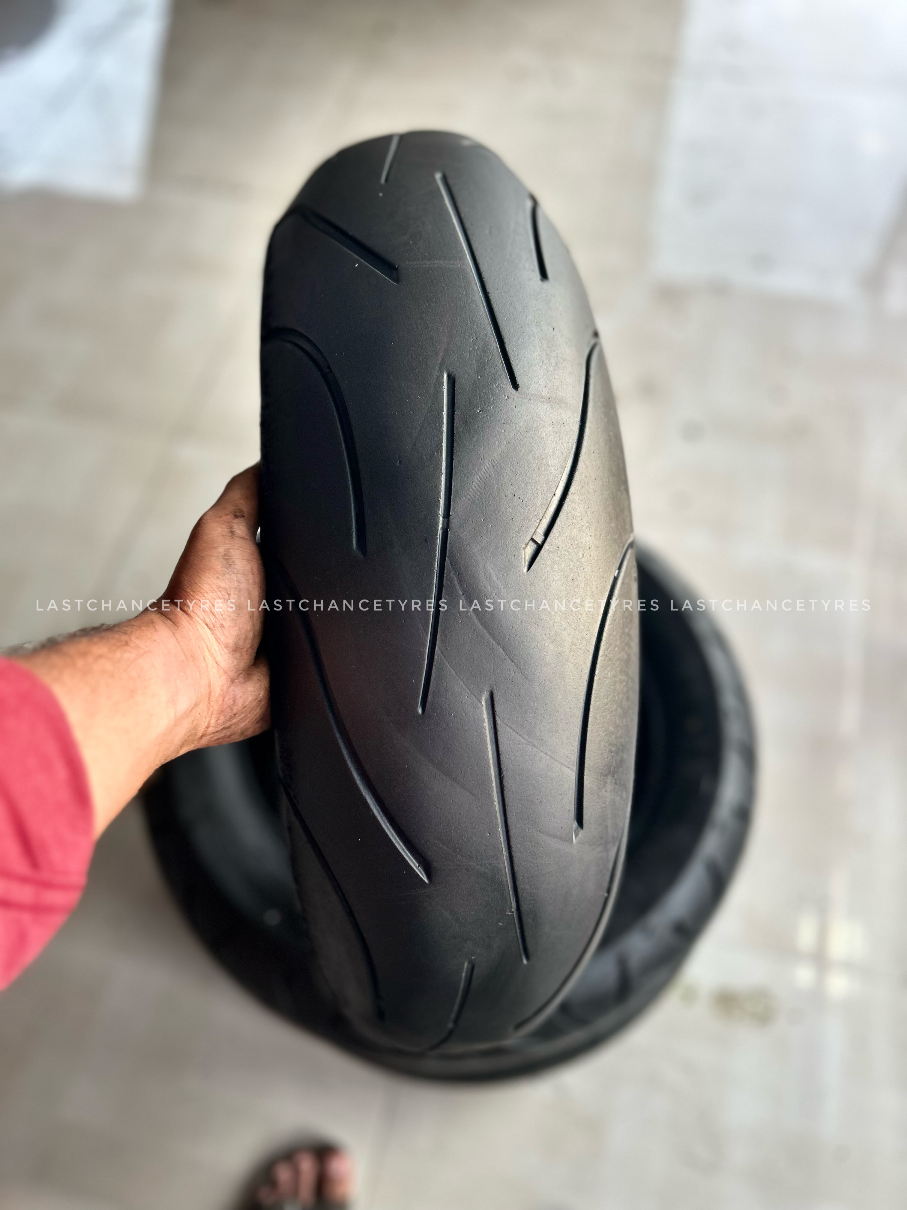 Tyre size 190 SIZE 