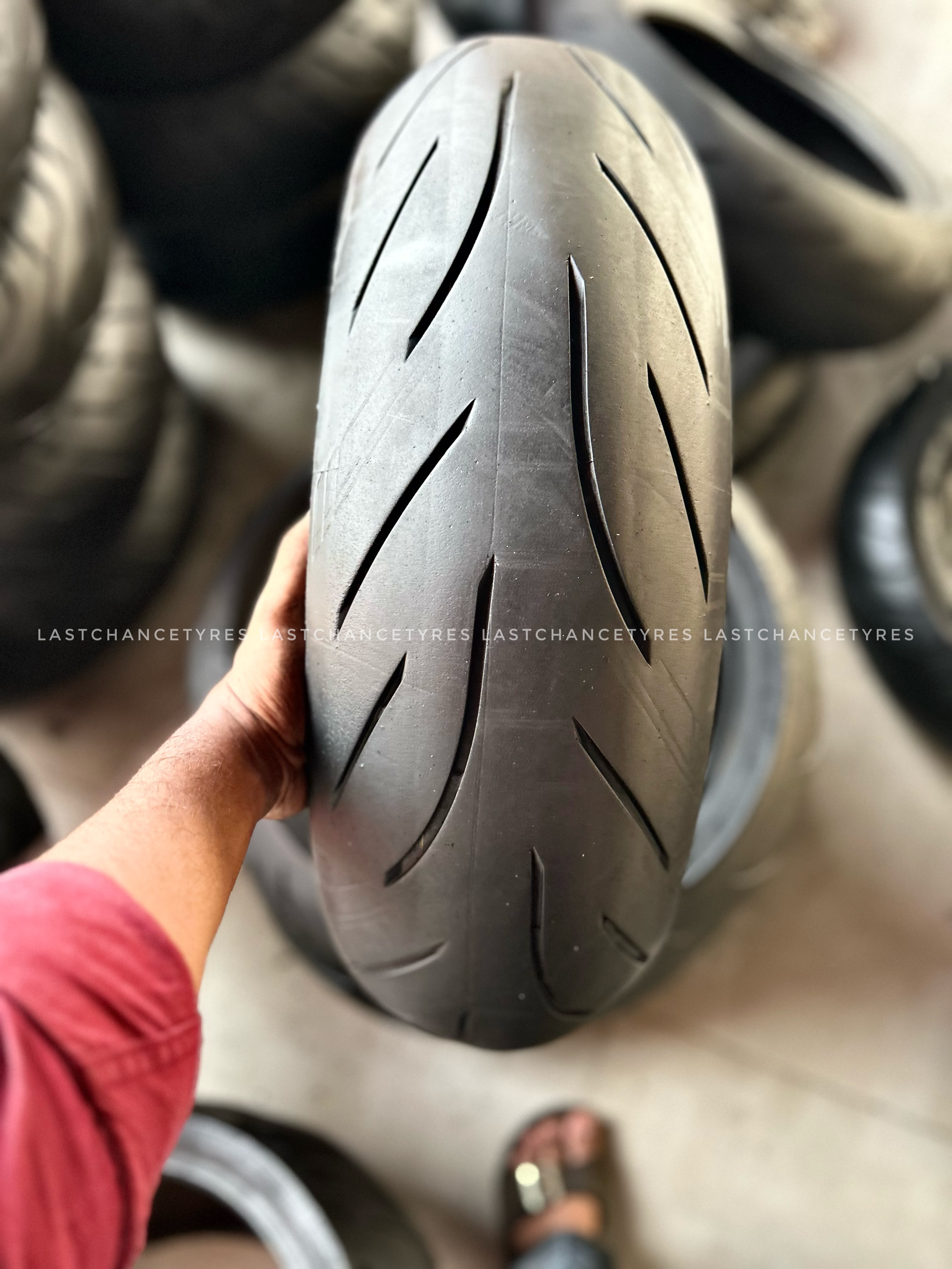 Tyre size 190 SIZE 