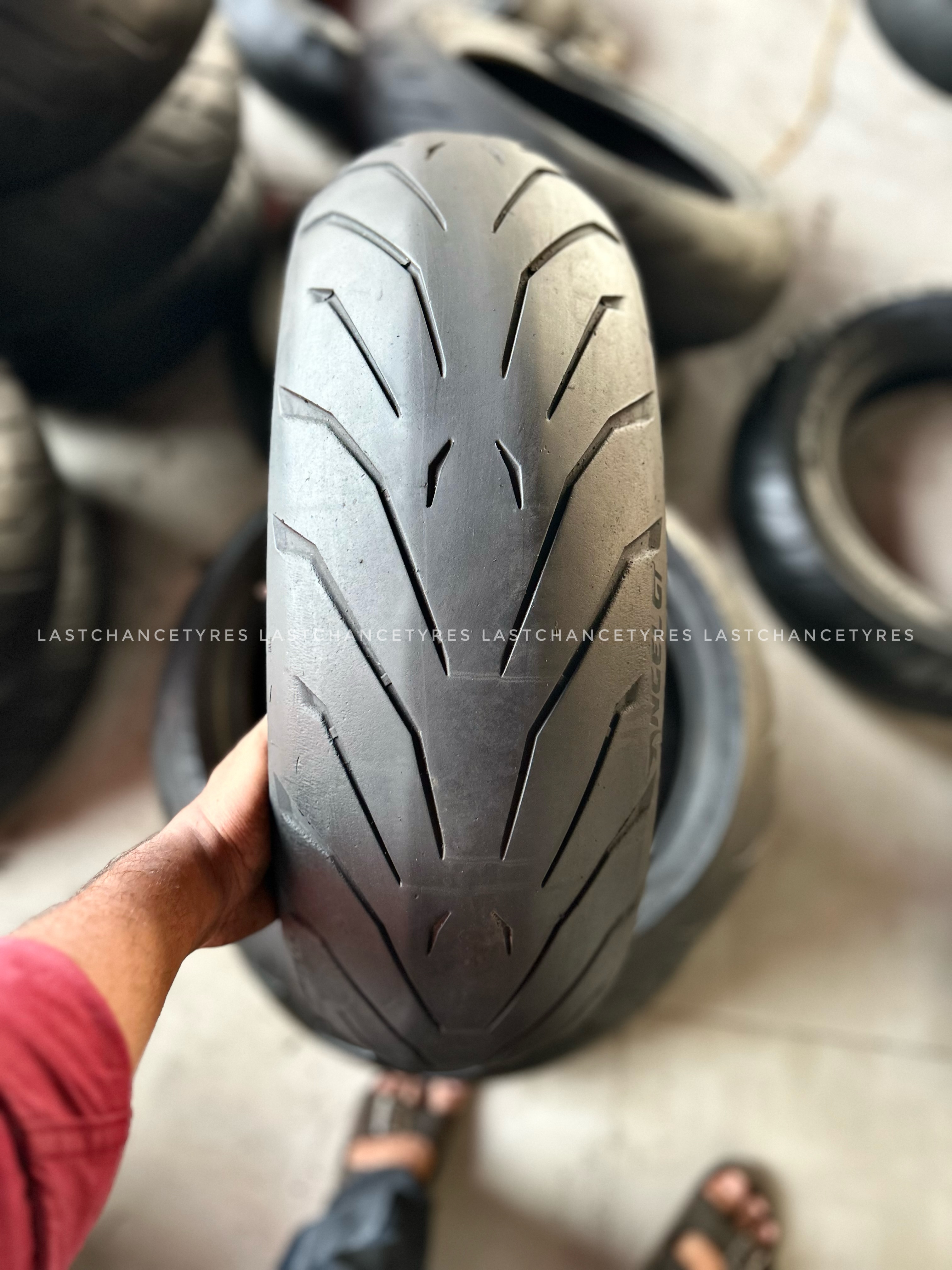 Tyre size 190 SIZE 