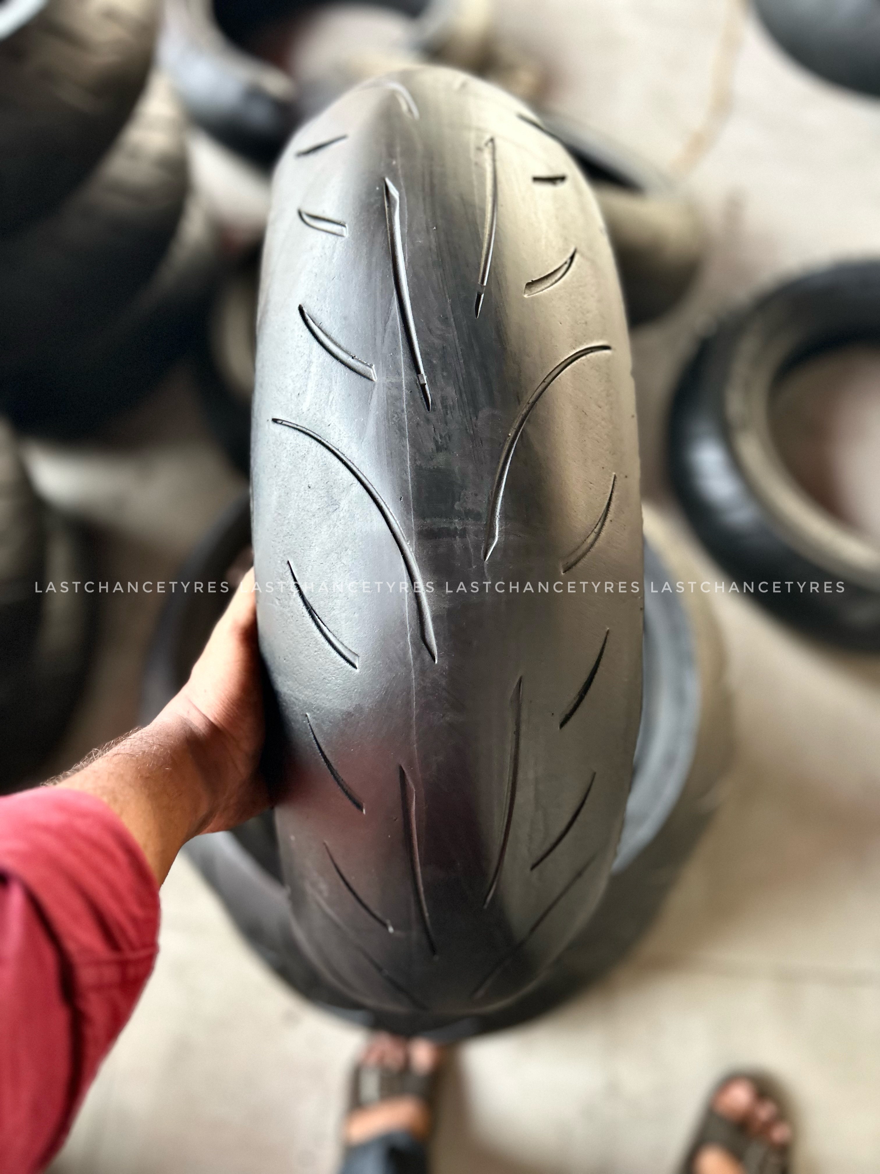 Tyre size 190 SIZE 