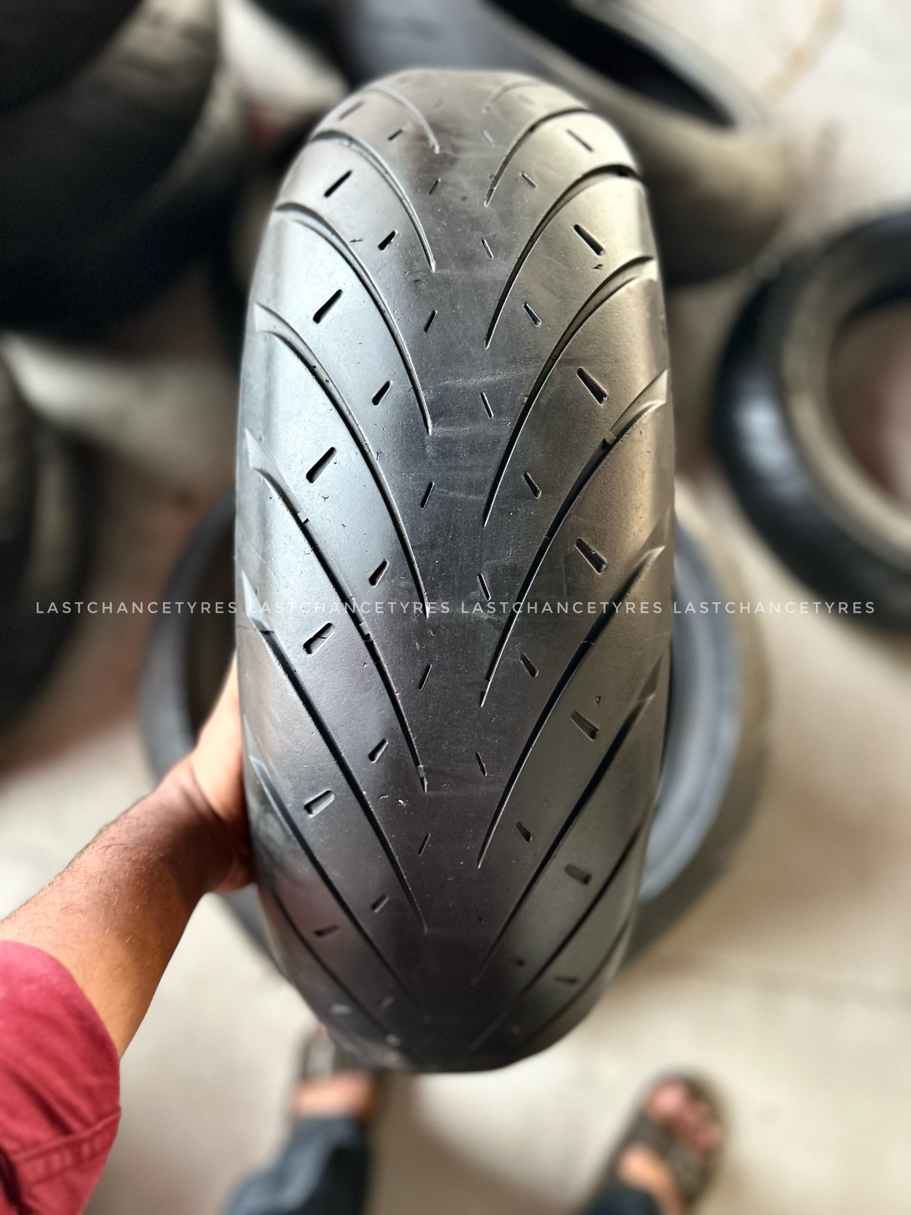 Tyre size 190 SIZE 