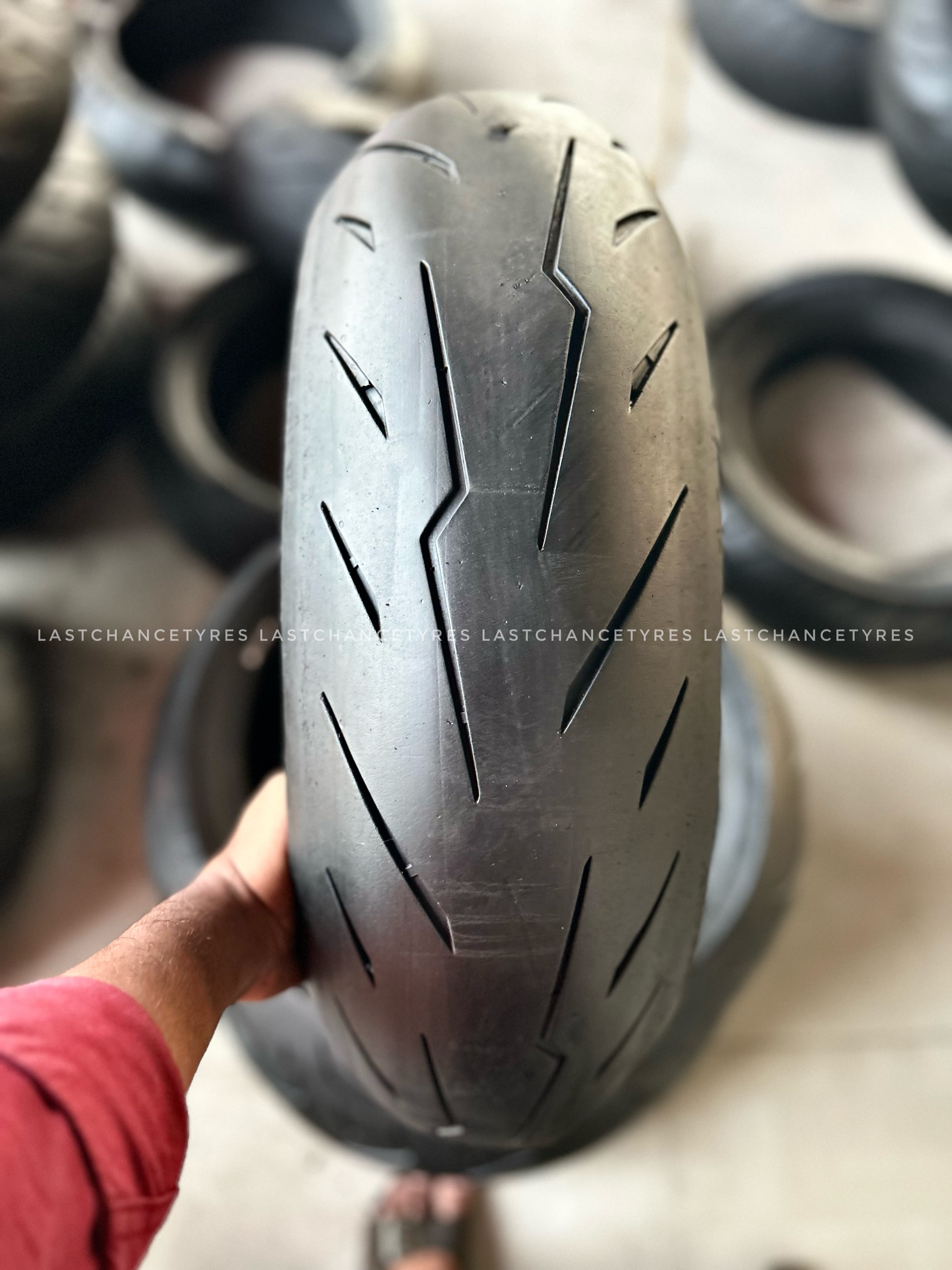 Tyre size 190 SIZE 