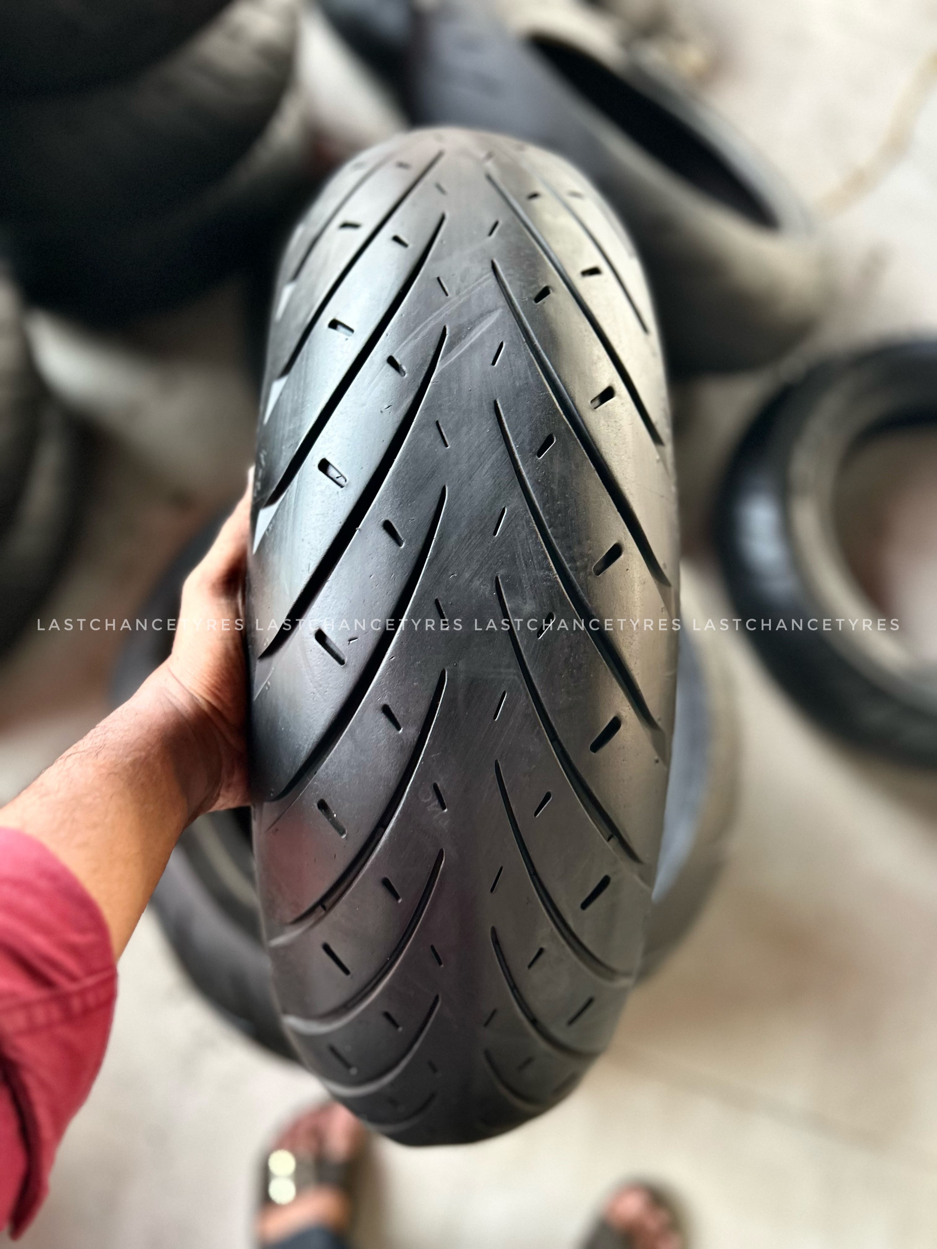 Tyre size 190 SIZE 