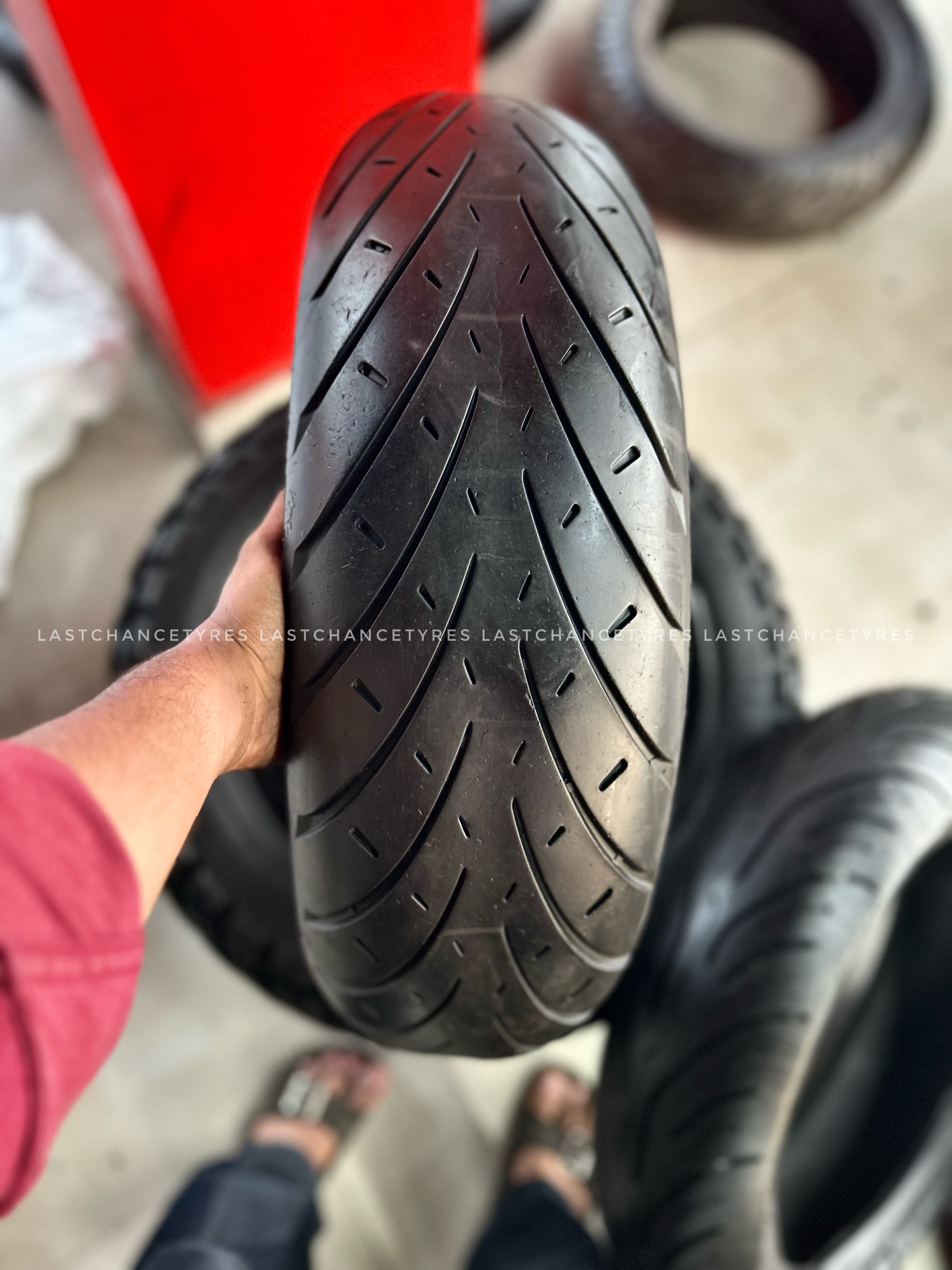 Tyre size 190 SIZE 