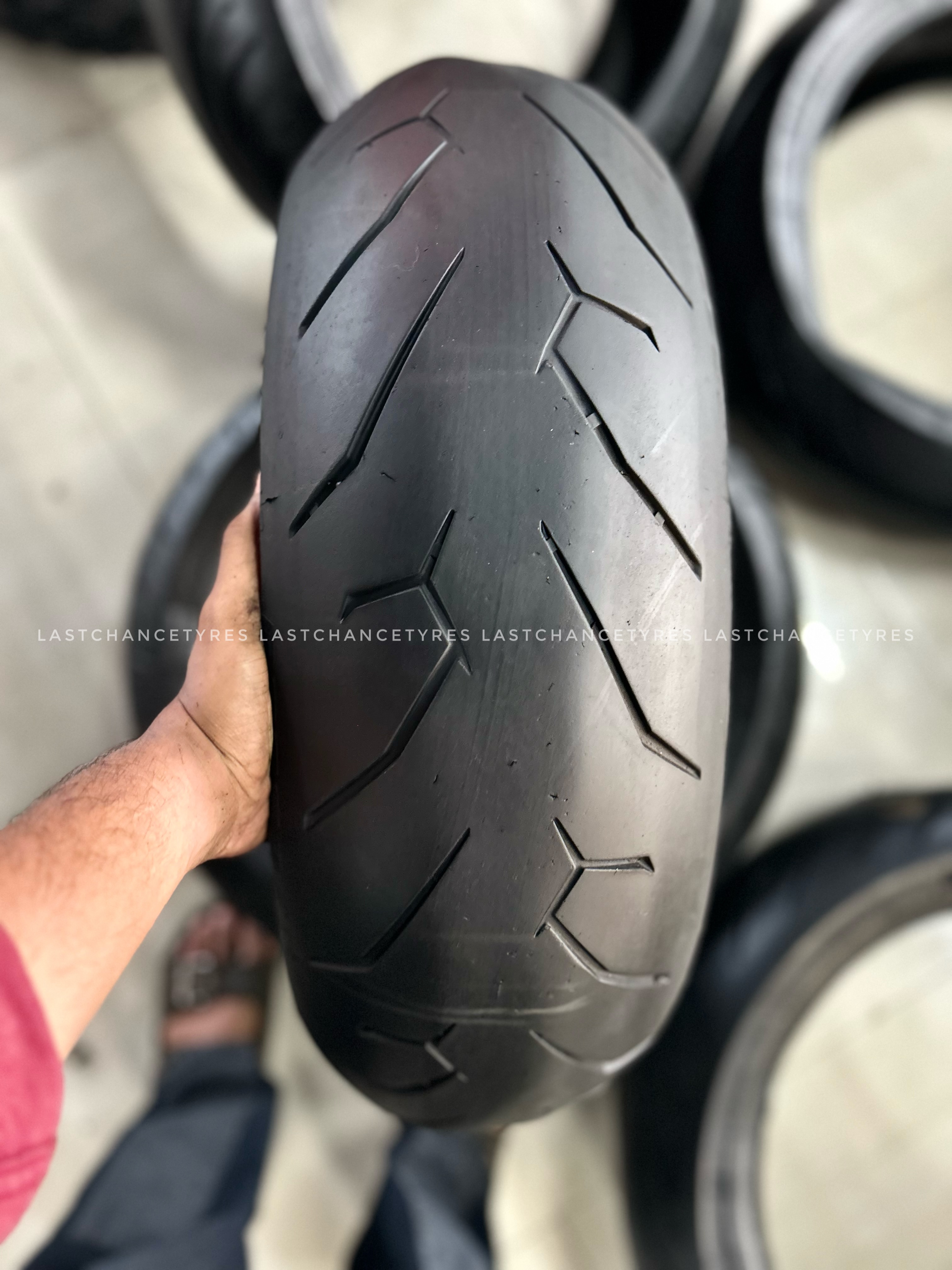 Tyre size 190 SIZE 