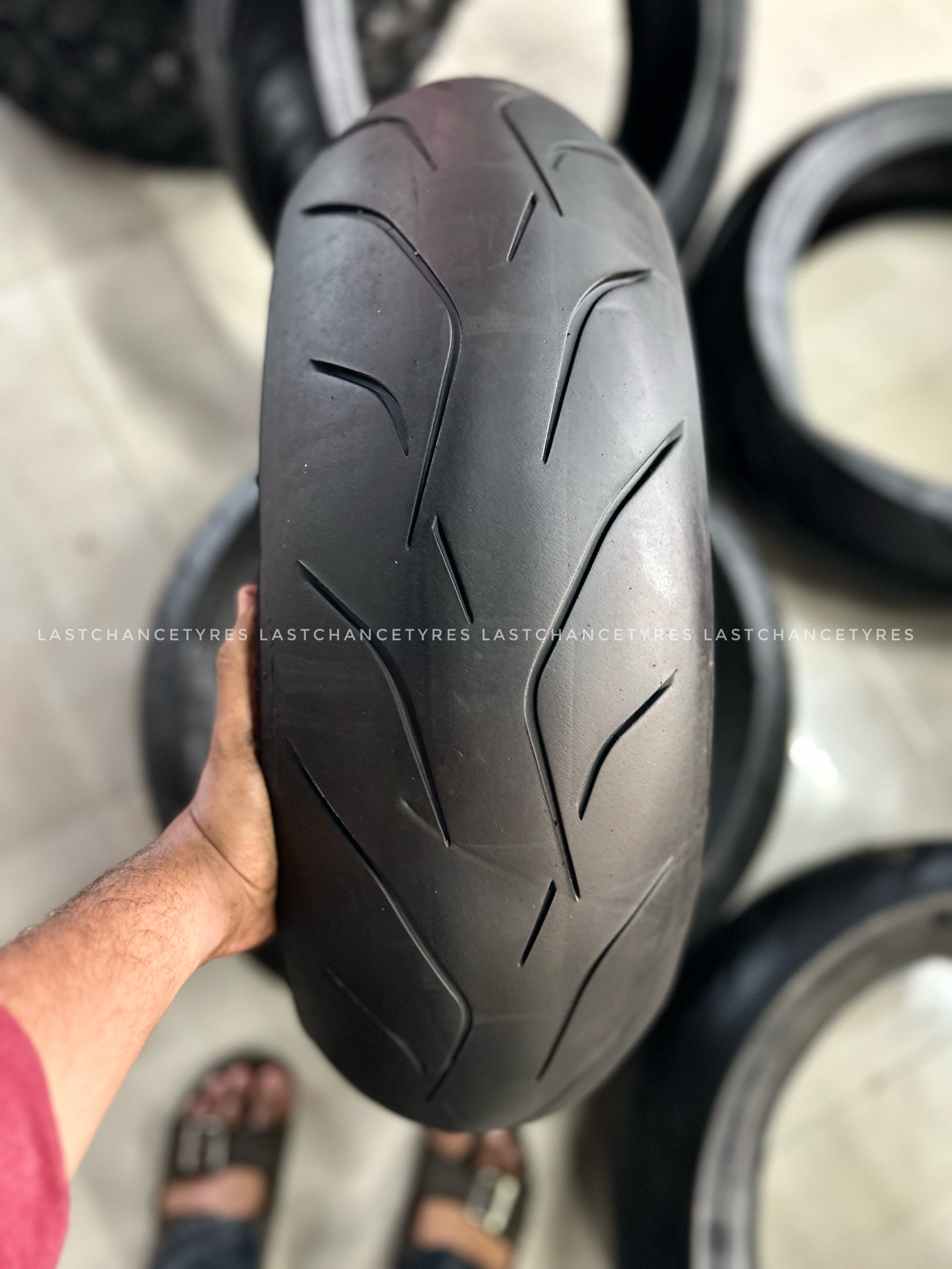 Tyre size 190 SIZE 