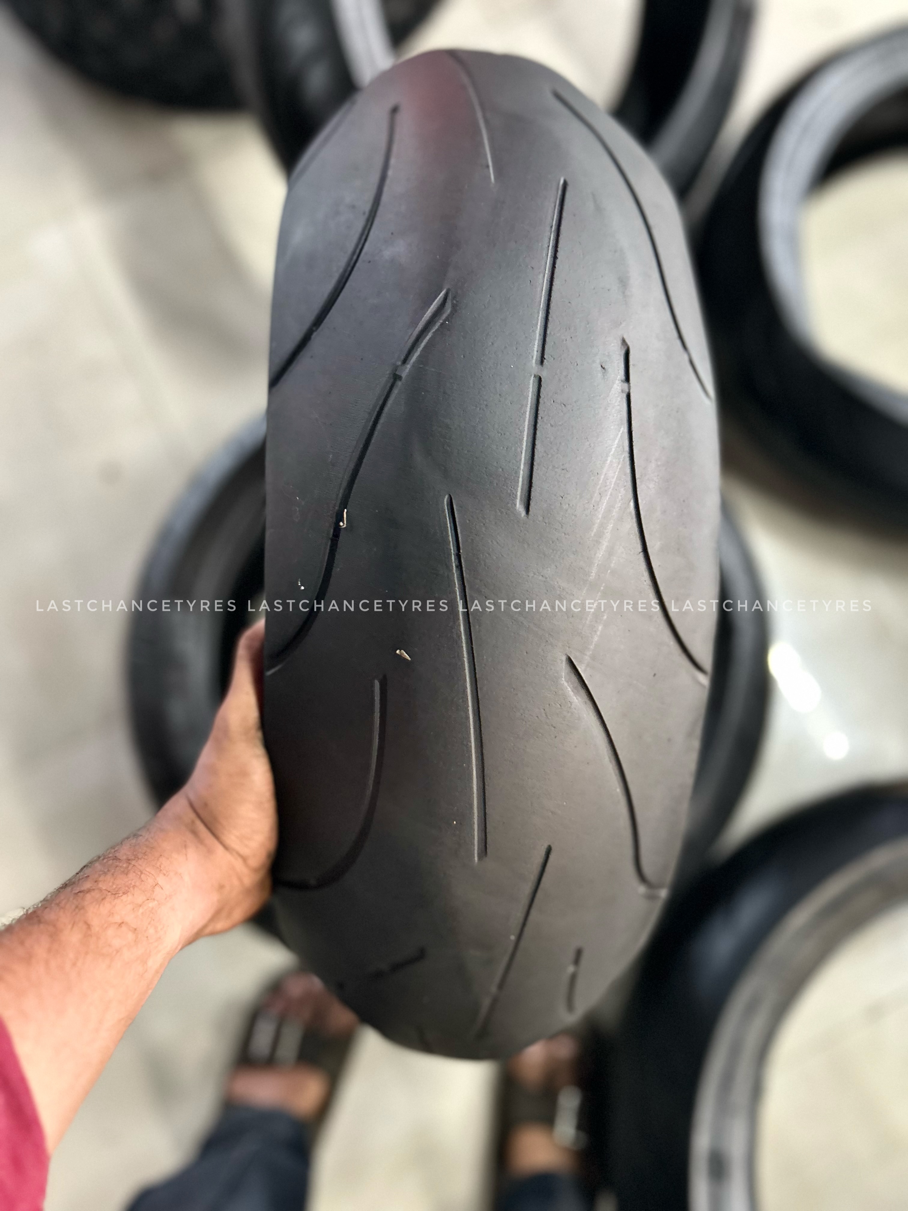 Tyre size 190 SIZE 