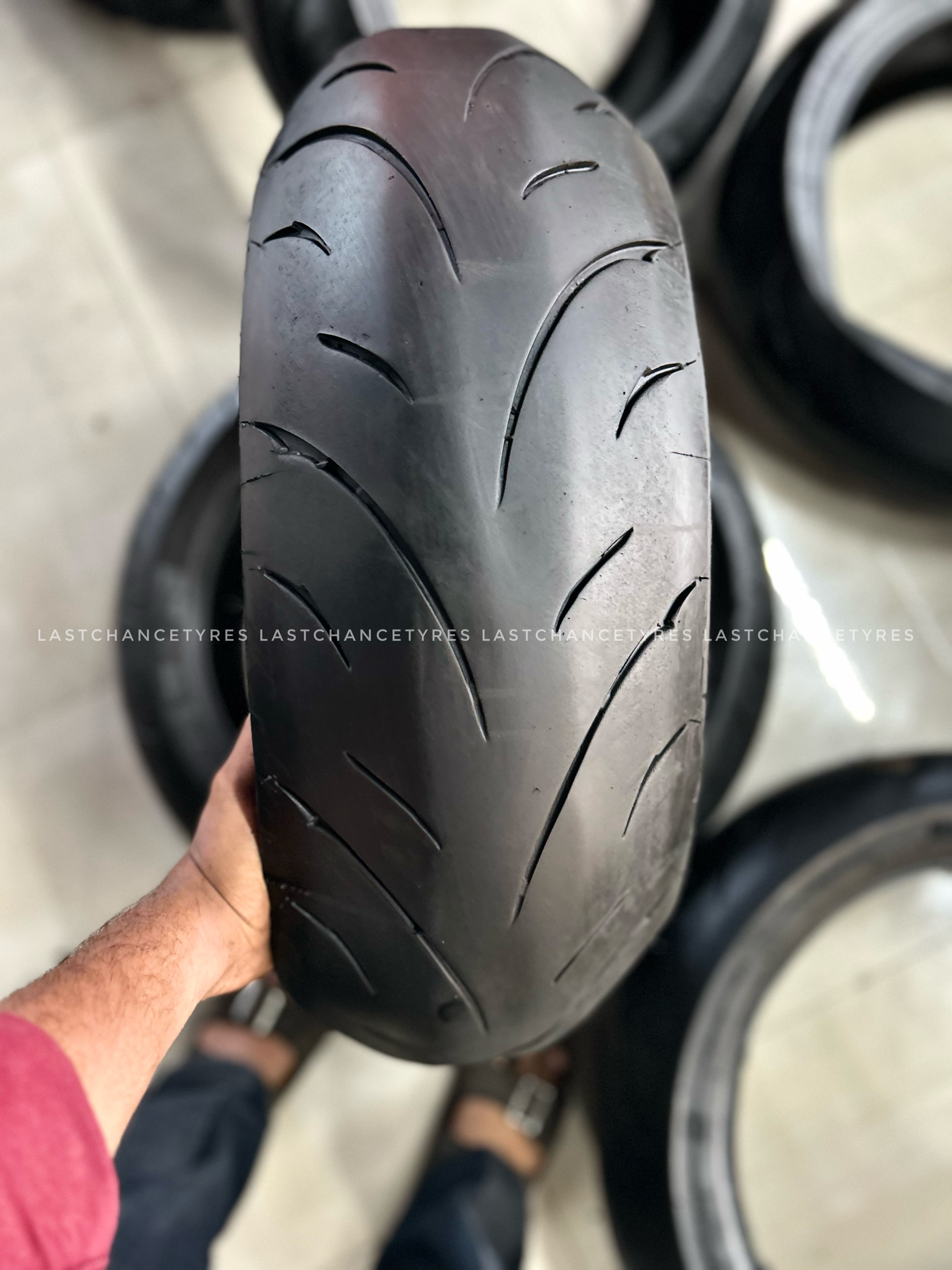 Tyre size 190 SIZE 