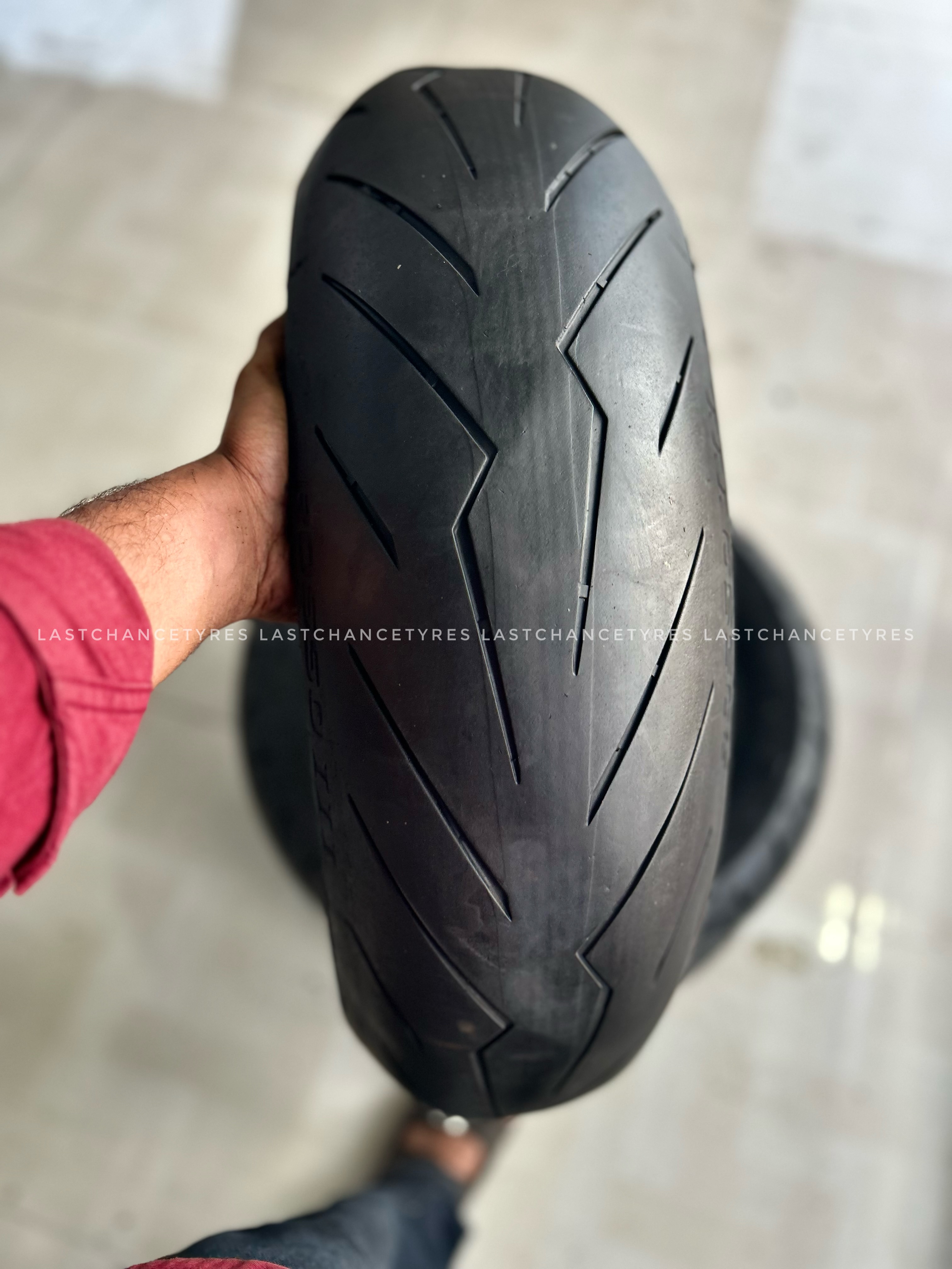 Tyre size 190 SIZE 