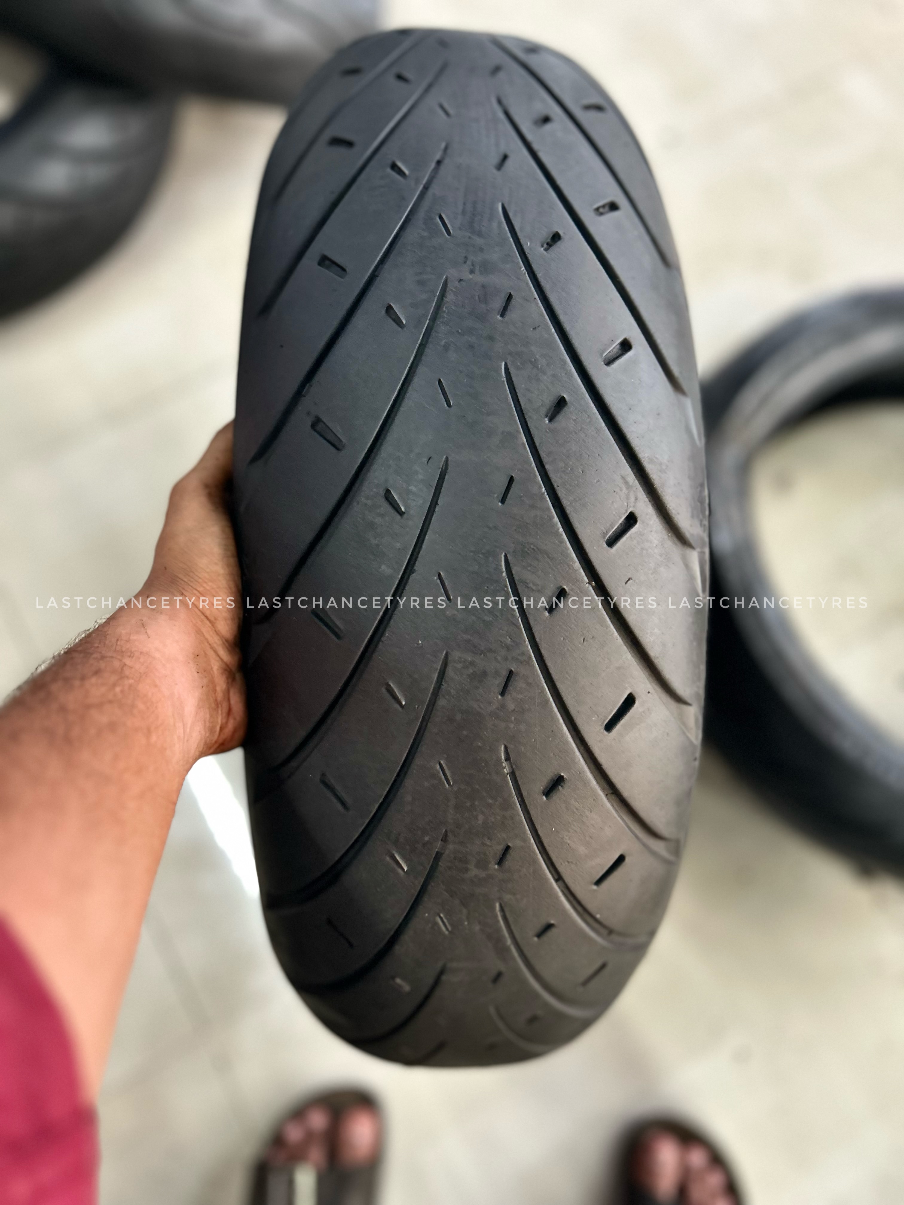 Tyre size 190 SIZE 